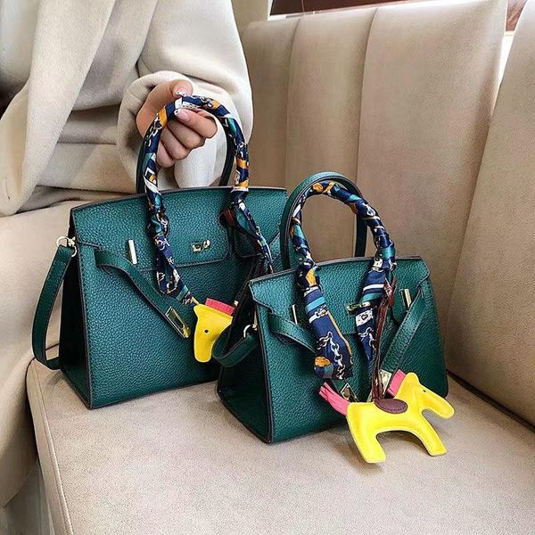 lapluxury designer black crossbody bag shell bag 7-colour ladies shoulder handbag women's fashion leather handbags wholesale removable
lapluxury designer black crossbody bag shell bag 7-colour ladies shoulder handbag women's fashion leather handbags wholesale removable