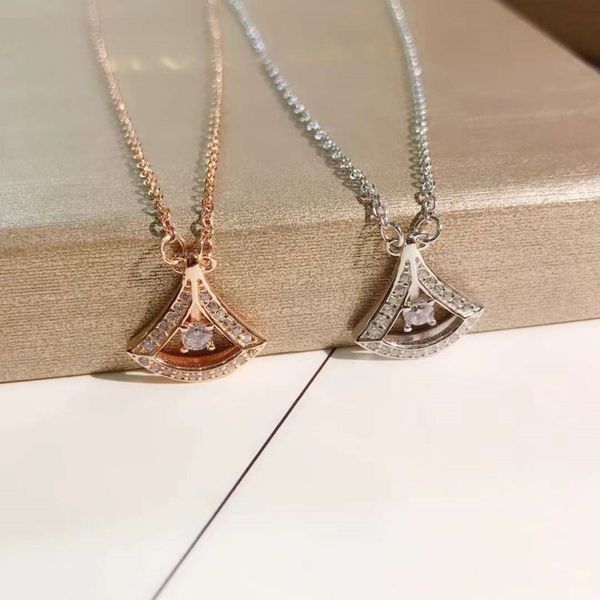 womens luxury designer necklace chain fashion jewelry diamond necklace names statement jewellery diamond necklace for gift, Silver
womens luxury designer necklace chain fashion jewelry diamond necklace names statement jewellery diamond necklace for gift, Silver