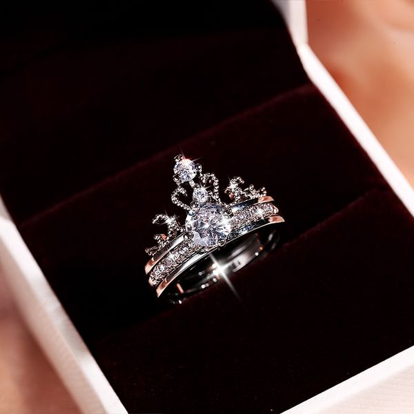 solitaire ring domineering gorgeous style 925 silver crown aaaa shiny zircon double fashion party queen ladies jewelry 230407, Golden;silver
solitaire ring domineering gorgeous style 925 silver crown aaaa shiny zircon double fashion party queen ladies jewelry 230407, Golden;silver