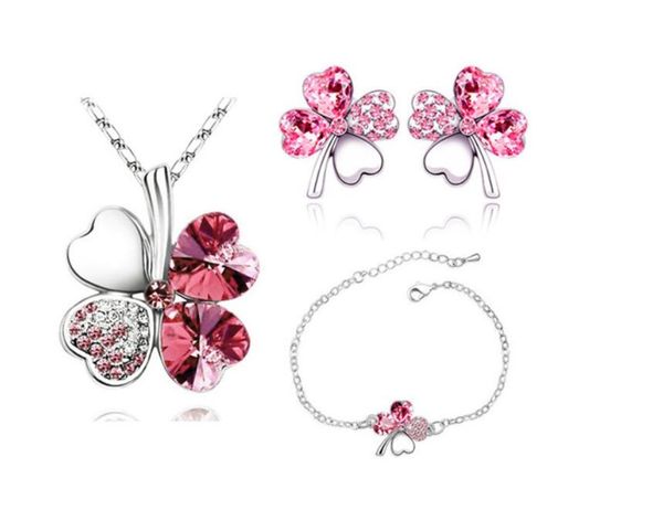 elegant cross game pendant necklace earrings bracelet sets inlaid rhinestone crystal twinkle decorate adjeustable length valentine's da, Silver
elegant cross game pendant necklace earrings bracelet sets inlaid rhinestone crystal twinkle decorate adjeustable length valentine's da, Silver