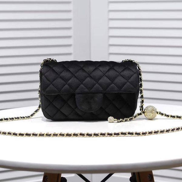 womens designer velvet drill ball black bags classic mini flap sqaure quilted diamond lattice cpsmetic case handbags gold metal ghw crossbod
womens designer velvet drill ball black bags classic mini flap sqaure quilted diamond lattice cpsmetic case handbags gold metal ghw crossbod