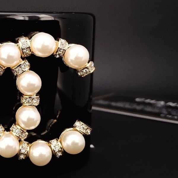 bangle designer bangle ch for woman womens wrist suitable 16 17 18 cm bangles bracelet luxury brand official replica premium gif9968364 3 vz, Black
bangle designer bangle ch for woman womens wrist suitable 16 17 18 cm bangles bracelet luxury brand official replica premium gif9968364 3 vz, Black