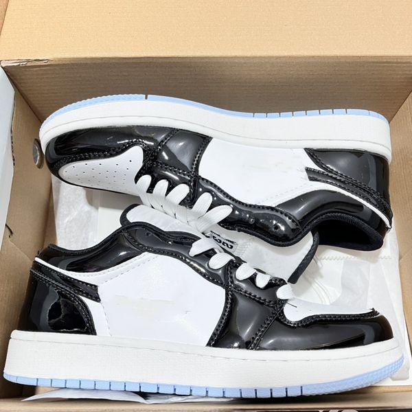fashion 1s men women basket shoes sneakers jumpman genuine leather low cut lace-up casual flats comfortable non-slip skateboard trainers 36-, Black
fashion 1s men women basket shoes sneakers jumpman genuine leather low cut lace-up casual flats comfortable non-slip skateboard trainers 36-, Black