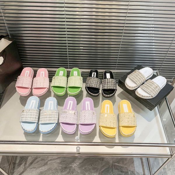 luxury designer womens letter embroidery slippers fragrant style sandal sliders thick bottom non-slip soft bottom slipper women wear beach s, Black
luxury designer womens letter embroidery slippers fragrant style sandal sliders thick bottom non-slip soft bottom slipper women wear beach s, Black