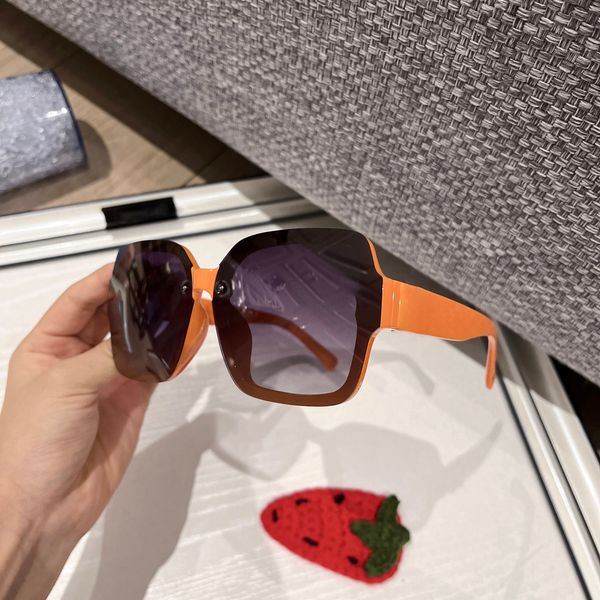 designer sunglasses classic eyeglasses goggle outdoor beach sun glasses for man woman mix color optional triangular signature, White;black
designer sunglasses classic eyeglasses goggle outdoor beach sun glasses for man woman mix color optional triangular signature, White;black