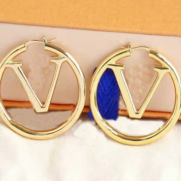 fashion designer women's earrings new 18k gold silver earrings girl's valentine's day jewelry gift, Golden;silver
fashion designer women's earrings new 18k gold silver earrings girl's valentine's day jewelry gift, Golden;silver