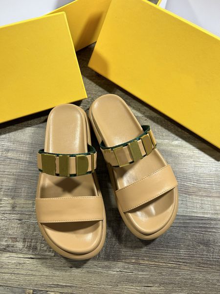 2023 slipper designer sandal slipper mens and womens slipper brown genuine leather comfortable soft flat shoes beach shoes sandal size 36-44, Black
2023 slipper designer sandal slipper mens and womens slipper brown genuine leather comfortable soft flat shoes beach shoes sandal size 36-44, Black
