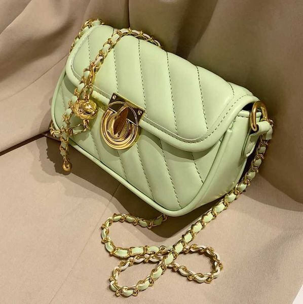 shopping bags new summer chain women bags pu leather crossbody female fashion shoulder bag ladies handbags bolso mujer
shopping bags new summer chain women bags pu leather crossbody female fashion shoulder bag ladies handbags bolso mujer