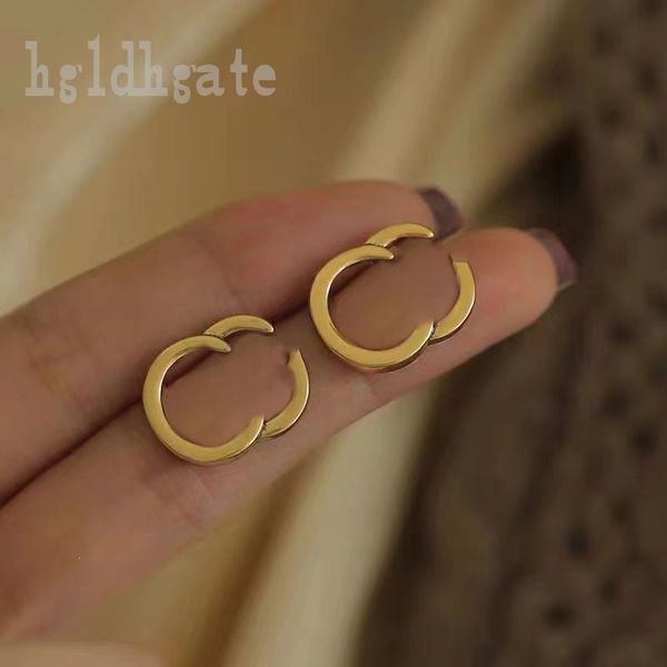 fashion designer earring double g stud earring women solid color anniversary gifts ohrringe famous letter shape vintage style luxury earring, Golden;silver
fashion designer earring double g stud earring women solid color anniversary gifts ohrringe famous letter shape vintage style luxury earring, Golden;silver