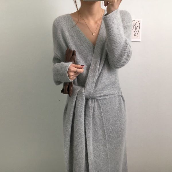 casual dresses korean belt cashmere sweater women's office women's v-neck knitted dress autumn warm thick party dress loose v953 2, Black;gray
casual dresses korean belt cashmere sweater women's office women's v-neck knitted dress autumn warm thick party dress loose v953 2, Black;gray