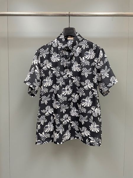 2023 latest designer shirt highqualitys fine printing design european size fashionable casual man's shirts, White;black
2023 latest designer shirt highqualitys fine printing design european size fashionable casual man's shirts, White;black
