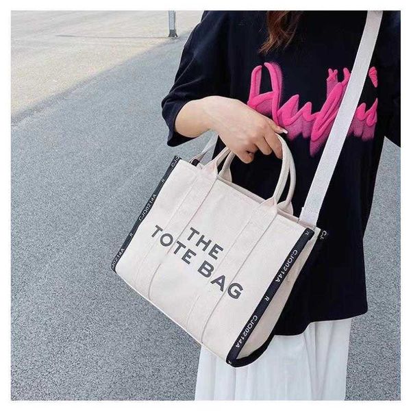 evening bags bag women's bag 2022 new fashion letter printing large-capacity tote bag commuter bag
evening bags bag women's bag 2022 new fashion letter printing large-capacity tote bag commuter bag