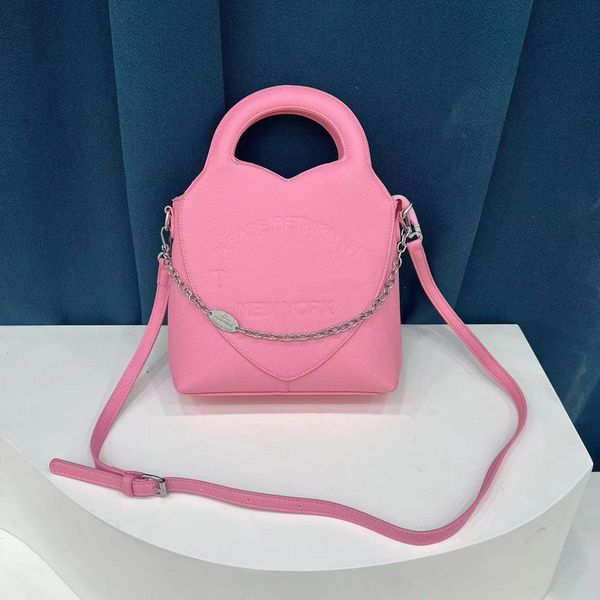 fashion women handbags wallets brands letter logo shoulder bags designers messenger bag purse women's louise viuton crossbody evening b, Red;black
fashion women handbags wallets brands letter logo shoulder bags designers messenger bag purse women's louise viuton crossbody evening b, Red;black