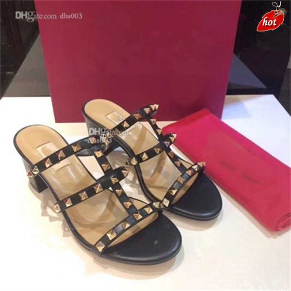 valentinoes shoe designer v sandals fashion valentinoity rivet ankle strap heel slides woman high heels shoes luxury leather gssdg, Black
valentinoes shoe designer v sandals fashion valentinoity rivet ankle strap heel slides woman high heels shoes luxury leather gssdg, Black