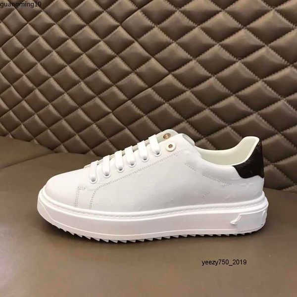 randdesignerclassicembossedfashionwomen small whiteshoesladies casualsneakers genuine leather mkjlll5482
randdesignerclassicembossedfashionwomen small whiteshoesladies casualsneakers genuine leather mkjlll5482