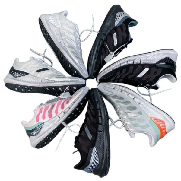 new mesh woven running shoes classic men's designer shoes fashion women's sneakers couples buffer jogging shoes non-slip breathabl
new mesh woven running shoes classic men's designer shoes fashion women's sneakers couples buffer jogging shoes non-slip breathabl