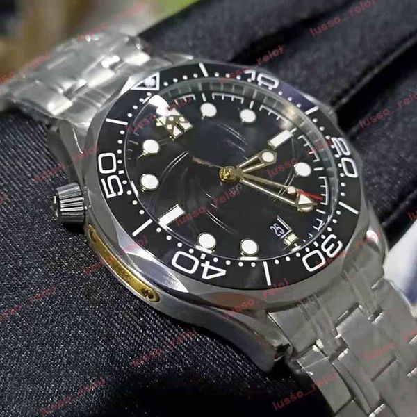 ceramic bezel fashion mens luxury watch world time men automatic watches mechanical movement mens skyfall steel wristwatches0, Slivery;brown
ceramic bezel fashion mens luxury watch world time men automatic watches mechanical movement mens skyfall steel wristwatches0, Slivery;brown