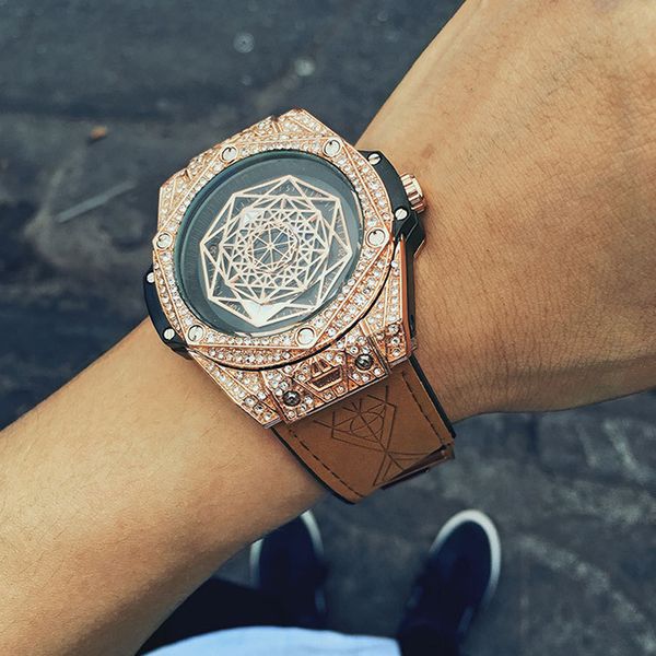 hip hop diamond watch men sport unique mens watches brand luxury rose gold military clock relogio masculino zegarek meski, Slivery;brown
hip hop diamond watch men sport unique mens watches brand luxury rose gold military clock relogio masculino zegarek meski, Slivery;brown