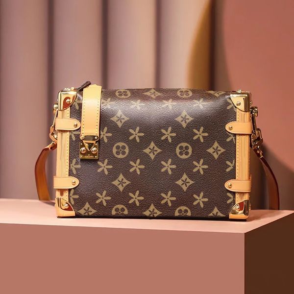 embossed m46358 m21741 trunk box clutch bag luxury tote large capacity handbag womens man shoulder bag pochette nano designer purse crossbod
embossed m46358 m21741 trunk box clutch bag luxury tote large capacity handbag womens man shoulder bag pochette nano designer purse crossbod
