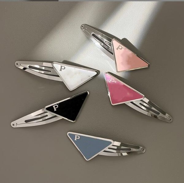 luxury barrettes designer girls hairpin brand triangular letter clip fashion hair clip, Black;brown
luxury barrettes designer girls hairpin brand triangular letter clip fashion hair clip, Black;brown