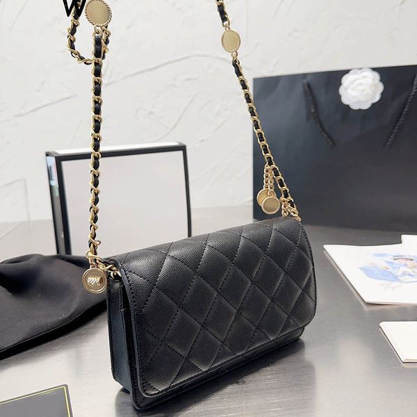 trend cowhide women badge crossbody bag matelasse chain quilted classic flap shoulder bag fanny pack luxury handbag designer wallet card hol
trend cowhide women badge crossbody bag matelasse chain quilted classic flap shoulder bag fanny pack luxury handbag designer wallet card hol