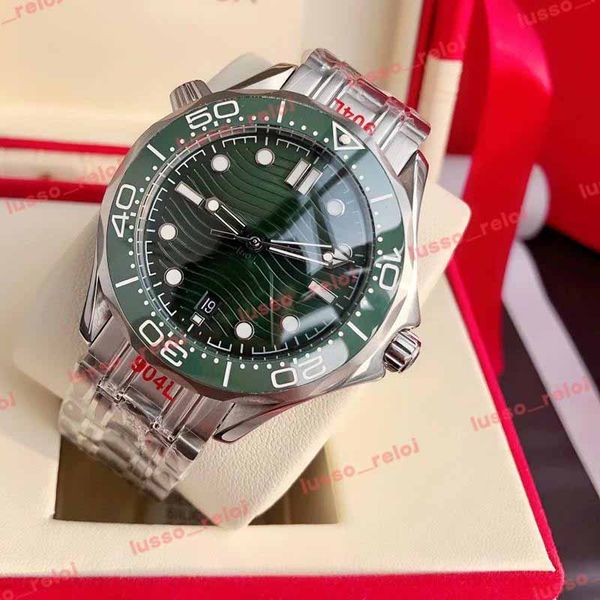 new model green gd men diver mens ceramic bezel luxury watch watches origina automatic mechanical movement diver 300m master montre de luxe, Slivery;brown
new model green gd men diver mens ceramic bezel luxury watch watches origina automatic mechanical movement diver 300m master montre de luxe, Slivery;brown