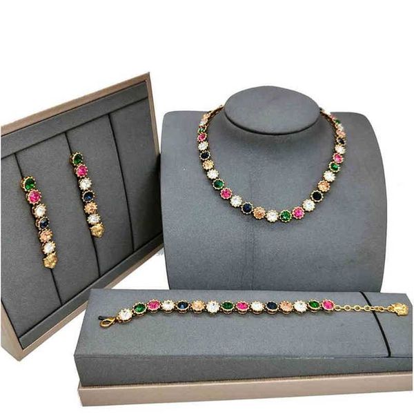 design necklace set earrings women's fashion temperament necklace heavy industry color diamond jewelry earrings straight factory direct, Black
design necklace set earrings women's fashion temperament necklace heavy industry color diamond jewelry earrings straight factory direct, Black