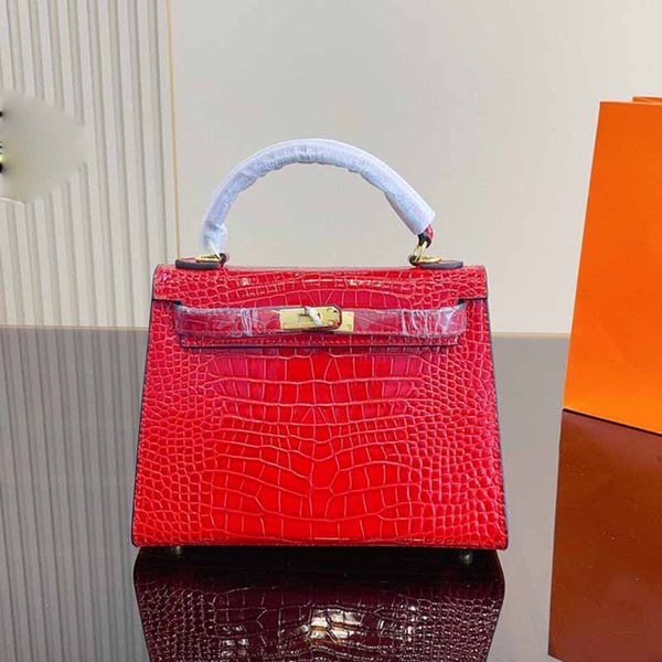 crocodile stripe handbag luxury women's designer bag leather tote crossbody bag fashion purse metal buckle switch messenger bag large c
crocodile stripe handbag luxury women's designer bag leather tote crossbody bag fashion purse metal buckle switch messenger bag large c