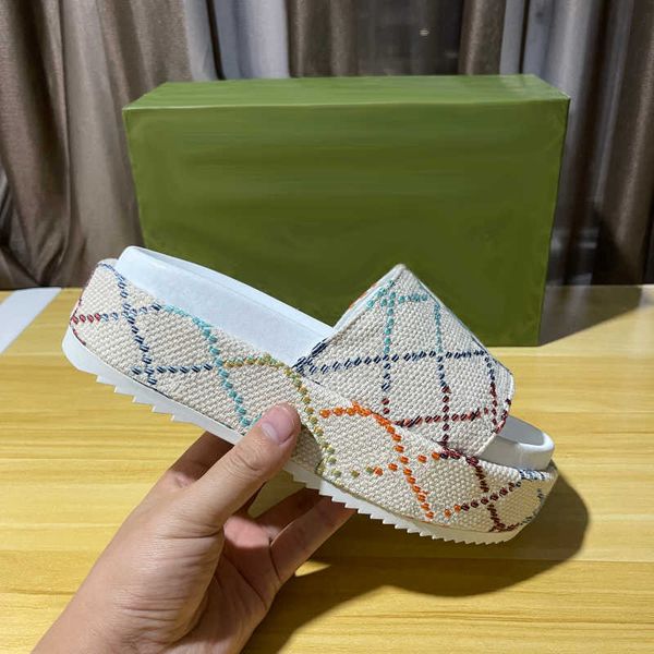 2023 new style interlocking slippers g sandal sliders macaron thick bottom non-slip soft bottom fashion g house slipper women wear beach fli, Black
2023 new style interlocking slippers g sandal sliders macaron thick bottom non-slip soft bottom fashion g house slipper women wear beach fli, Black