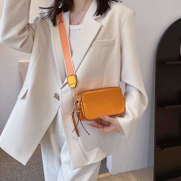 shoulder bag snapsdesigner bags handbag women camera bags luxury m crossbody j single messenger bag beach handbags shopping purses 230407 23
shoulder bag snapsdesigner bags handbag women camera bags luxury m crossbody j single messenger bag beach handbags shopping purses 230407 23