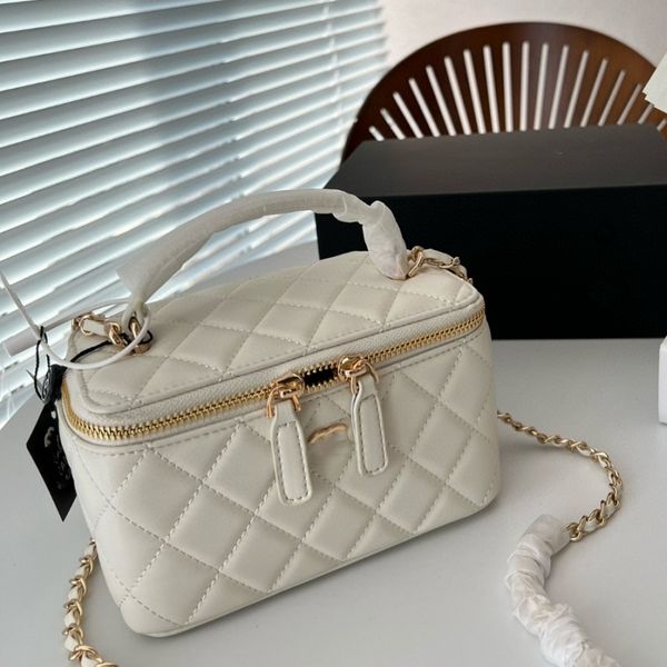 designer women cosmetic bags organizer makeup bag travel pouch fashion toiletry make up ladies purses
designer women cosmetic bags organizer makeup bag travel pouch fashion toiletry make up ladies purses