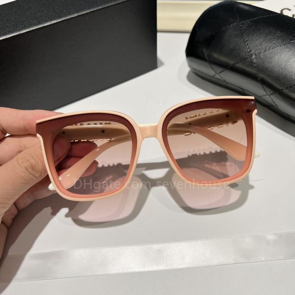 eyewear unlimited men and women sunglasses pola polaroid lenses round gradual color change luxury beach glasses 4 color options, White;black
eyewear unlimited men and women sunglasses pola polaroid lenses round gradual color change luxury beach glasses 4 color options, White;black
