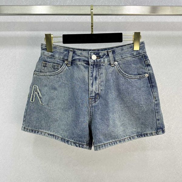 23ss denim shorts women shorts womens designer clothing three-dimensional alphabet embroidery design pants fashion versatile women clothes a, White;black
23ss denim shorts women shorts womens designer clothing three-dimensional alphabet embroidery design pants fashion versatile women clothes a, White;black