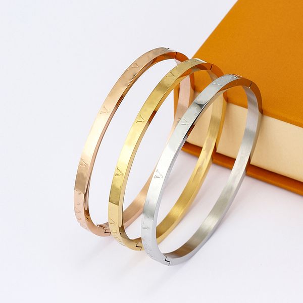 bangle lvs18k gold letter v charm bracelets designer jewellery luxury bangles for mens womens bijoux cjewelers original packaging box, Black
bangle lvs18k gold letter v charm bracelets designer jewellery luxury bangles for mens womens bijoux cjewelers original packaging box, Black