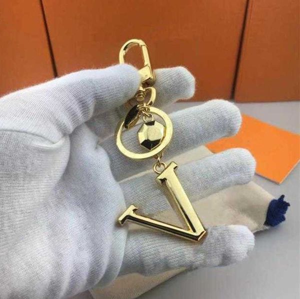 keychains lanyards 2022 fashion custom business key chain gold buckle gift belt box dust bag motion current 60ess, Silver
keychains lanyards 2022 fashion custom business key chain gold buckle gift belt box dust bag motion current 60ess, Silver