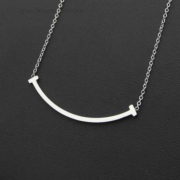 pendant necklaces designer luxury heart-shaped necklace bracelet women's stainless steel jewelry valentine's day gift girlfriend w, Silver
pendant necklaces designer luxury heart-shaped necklace bracelet women's stainless steel jewelry valentine's day gift girlfriend w, Silver