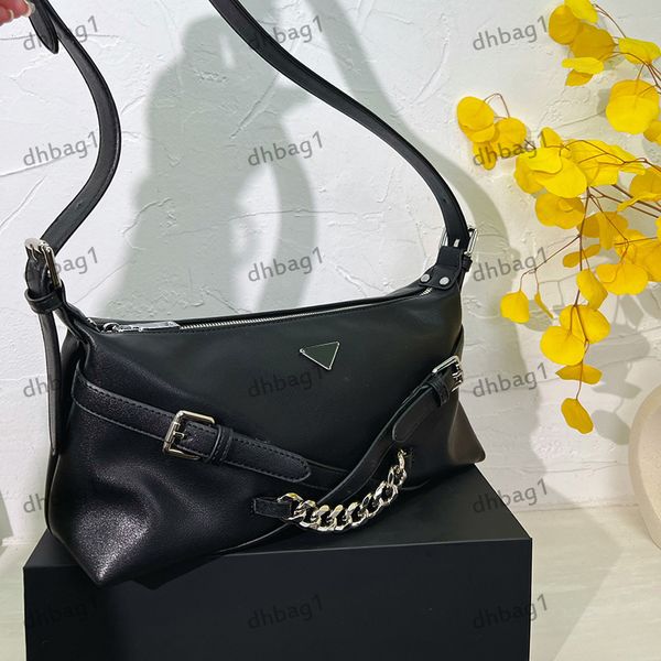 designer womens handbag shoulder bag underarm bag genuine leather hardware triangle logo classic black and white street outdoor brand bag la
designer womens handbag shoulder bag underarm bag genuine leather hardware triangle logo classic black and white street outdoor brand bag la
