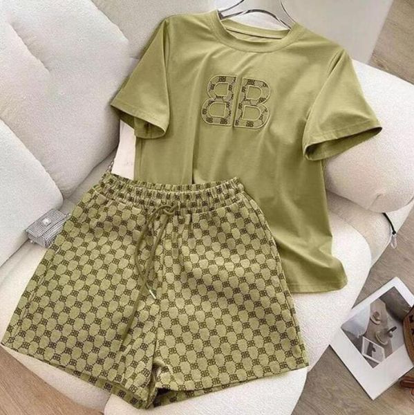 women's tracksuits luxury b letter brand designer short sleeve round neck elastic pants printed two piece clothes, Gray 
women's tracksuits luxury b letter brand designer short sleeve round neck elastic pants printed two piece clothes, Gray