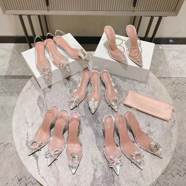 amina muaddi luxury designer sandals new clear begum glass pvc crystal transparent slingback sandal heel pumps 100mm crystal-embellished sli, Black
amina muaddi luxury designer sandals new clear begum glass pvc crystal transparent slingback sandal heel pumps 100mm crystal-embellished sli, Black