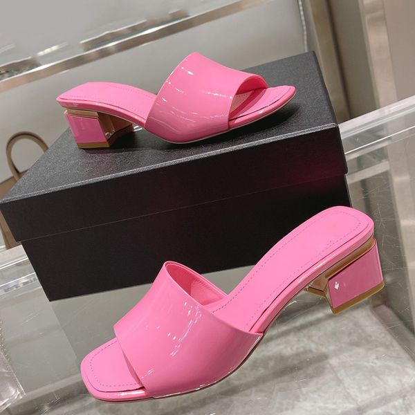 23ss womens patent leather slippers chunky heels 4.5cm sandals slip on dress shoes ladies slides designer mule classic pink green khaki wedd, Black
23ss womens patent leather slippers chunky heels 4.5cm sandals slip on dress shoes ladies slides designer mule classic pink green khaki wedd, Black