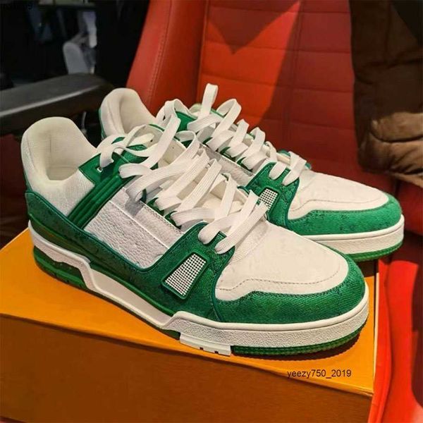 luxury designer shoes spring and summer men's sports yellow embossing calfskin production size36-44 mkjl mxk9000000010
luxury designer shoes spring and summer men's sports yellow embossing calfskin production size36-44 mkjl mxk9000000010