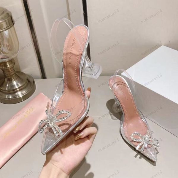 luxury designer amina muaddi sandals new clear begum glass pvc crystal transparent slingback sandal heel pumps /7cm crystal-embellished sl, Black
luxury designer amina muaddi sandals new clear begum glass pvc crystal transparent slingback sandal heel pumps /7cm crystal-embellished sl, Black