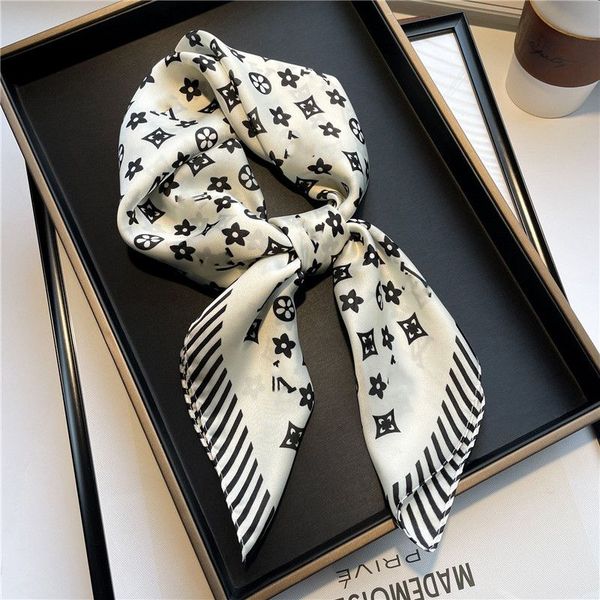 silk scarfes chaneel head wrap scarf designer scarfes light weight square medium headband shawl twilly character letter animal print dot nec, Blue;gray
silk scarfes chaneel head wrap scarf designer scarfes light weight square medium headband shawl twilly character letter animal print dot nec, Blue;gray
