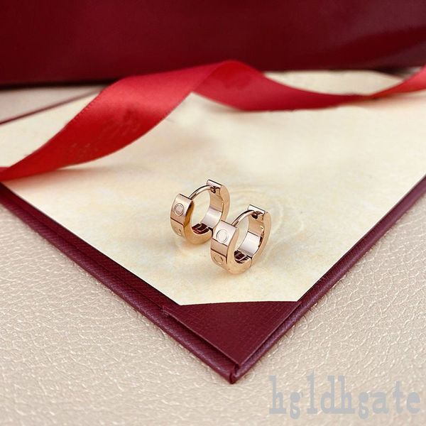 hoop stud earring luxury screw designer earring popular jewlery man love chunky orecchini diamond earings gold silver color mini size charmi, Golden;silver
hoop stud earring luxury screw designer earring popular jewlery man love chunky orecchini diamond earings gold silver color mini size charmi, Golden;silver
