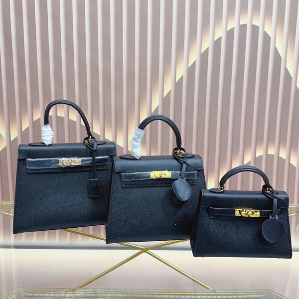 designer totes smiley bag women shopping handbag golden twist lock removable strap 3 sizes
designer totes smiley bag women shopping handbag golden twist lock removable strap 3 sizes