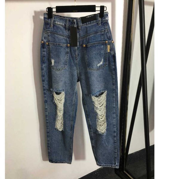 23ss denim pants slacks designer women jeans fashion ripped high-waisted denim pants wide-leg denim trousers straight jeans womens clothing, Blue
23ss denim pants slacks designer women jeans fashion ripped high-waisted denim pants wide-leg denim trousers straight jeans womens clothing, Blue