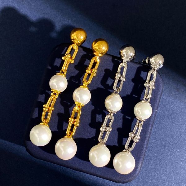 2023 ear stud 925 sliver pearl earrings for women luxury designer fashion jewelry for women ing, Golden;silver
2023 ear stud 925 sliver pearl earrings for women luxury designer fashion jewelry for women ing, Golden;silver