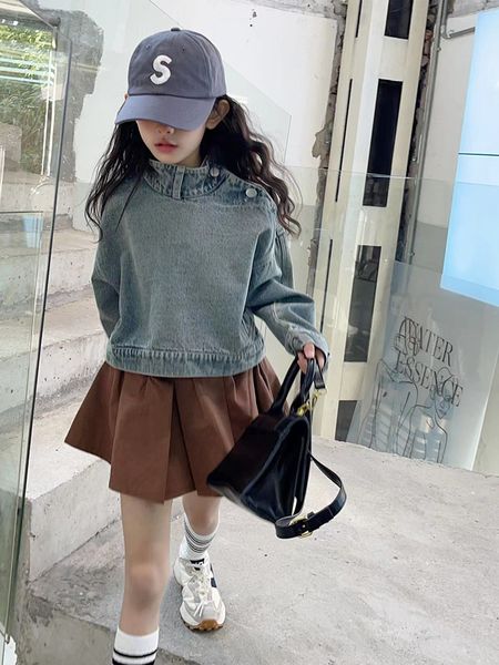 hoodies sweatshirts boys and girls old denim sweater 2023 spring korean casual pullover long sleeved jeans jacket 230406, Black
hoodies sweatshirts boys and girls old denim sweater 2023 spring korean casual pullover long sleeved jeans jacket 230406, Black
