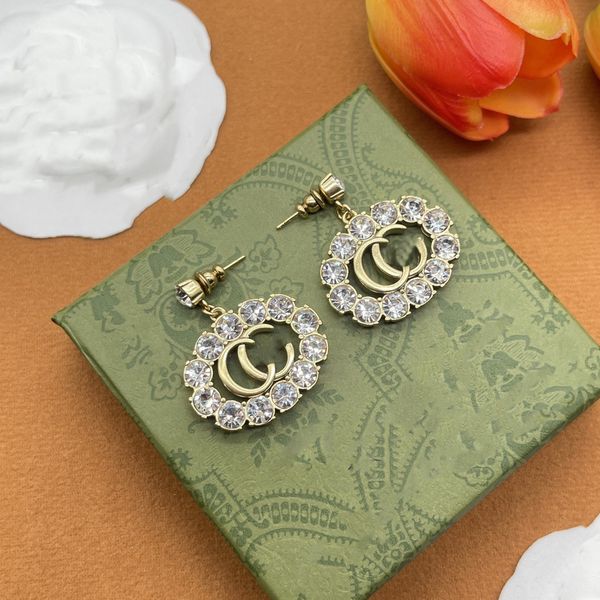 woman letter double g logo designer trend stud earing luxury women fashion hoop orecchini jewelry metal ggity crystal pearl earring gtwe23, Golden;silver
woman letter double g logo designer trend stud earing luxury women fashion hoop orecchini jewelry metal ggity crystal pearl earring gtwe23, Golden;silver