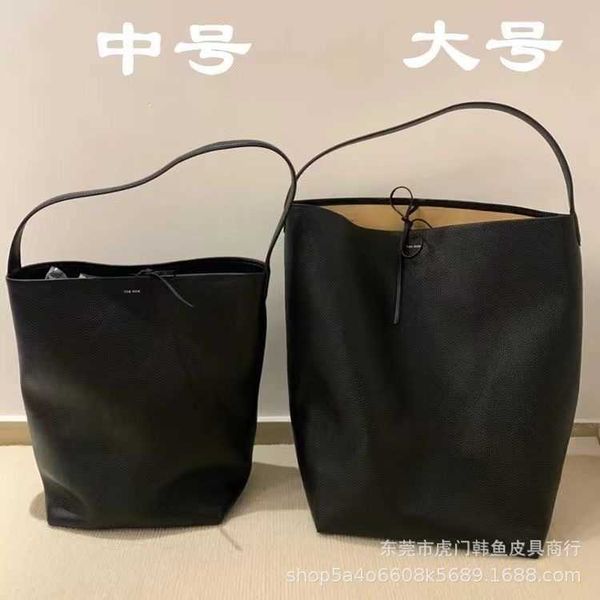 designer luxury the row bags for womens handbags crossbody purses large capacity totes 7a multicolour fashion lnclined shoulder black walle
designer luxury the row bags for womens handbags crossbody purses large capacity totes 7a multicolour fashion lnclined shoulder black walle